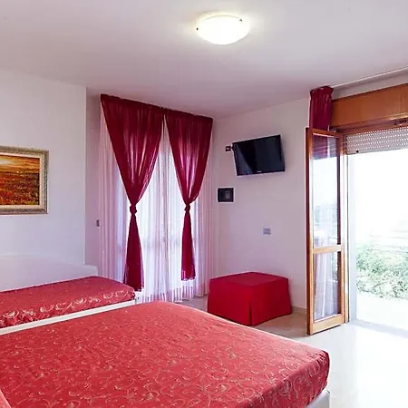 Hotel Palos 3*