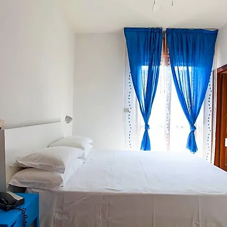 Palos 3*