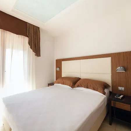 Palos 3*