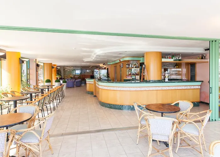 Otel Palos